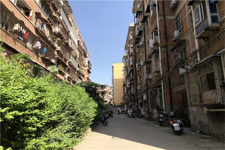 圣龙别墅4室2厅2卫155.5㎡